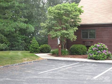 97 W Main-#96-Niantic 001