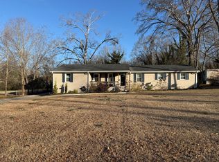 535 E Main St, Laurens, SC 29360