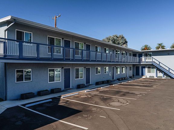 3rd image of 1225 Monte Vista Pl #9