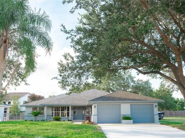 401 SW Ridgecrest Dr, Port Saint Lucie, FL 34953