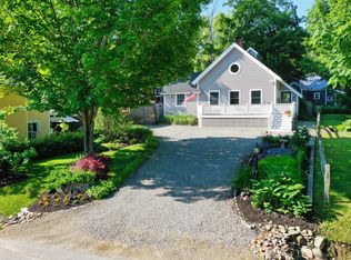 39 Broadway, Northport, ME 04849