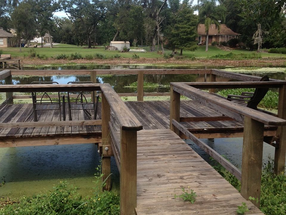 1st image of 0 Oak Island Dr