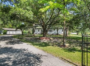 16220 Hudson Rd, Santa Fe, TX 77517