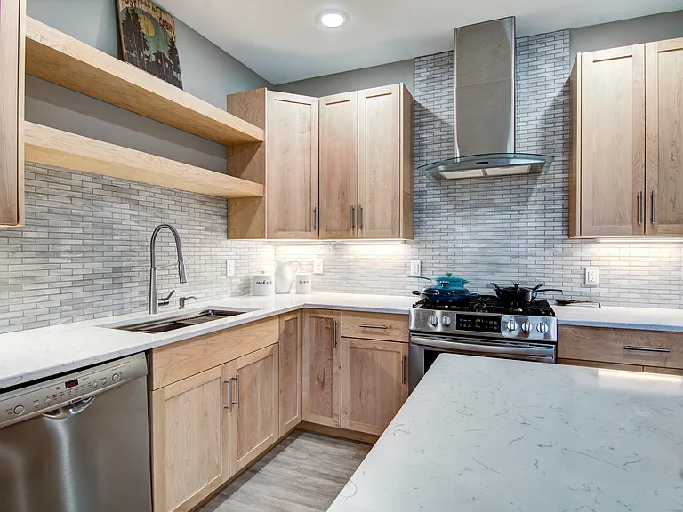 2130 4th St — Photo 15