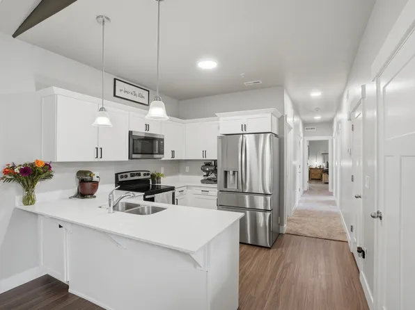 4716 W Grady Ln S #Y302, Riverton, UT 84096