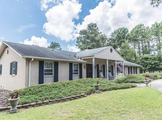 104 S Glenwood Trl, Southern Pines, NC 28387