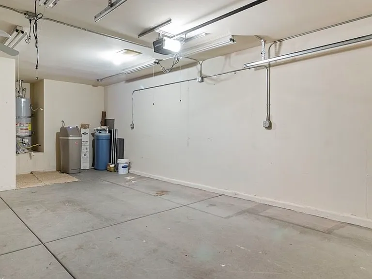2548 Morrow Ridge Pl — Photo 42
