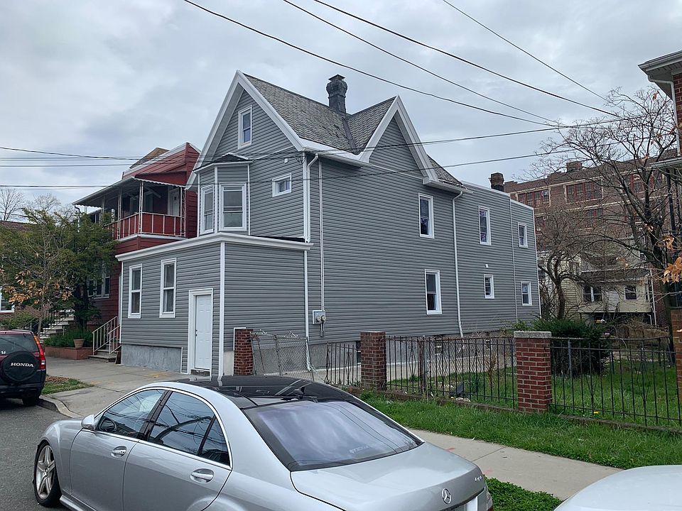 1st image of 1410 Oakley St Floor 1