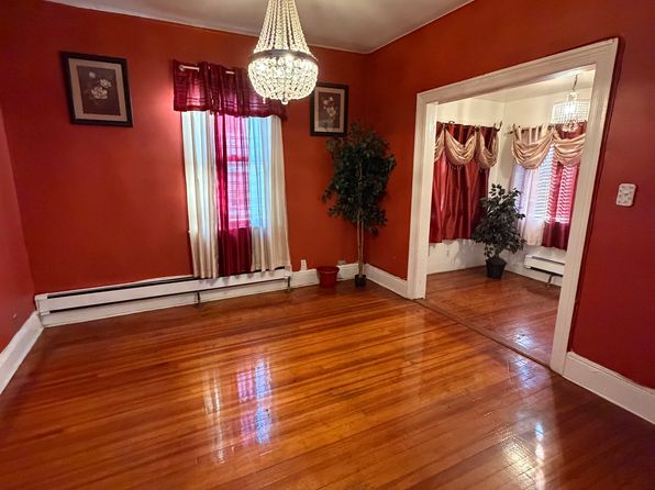 1106 Virginia Ave #1