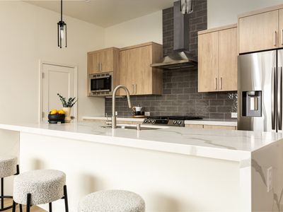 1901 S Harwood St #308, Dallas, TX, 75215