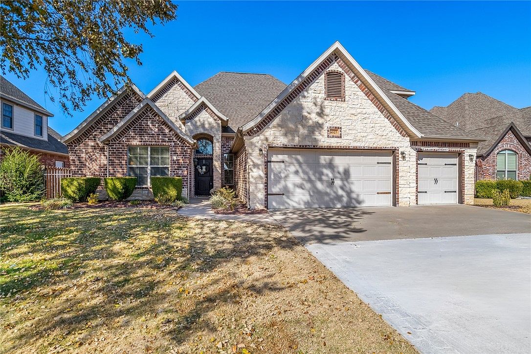 6527 W Coat Brg, Rogers, AR 72758 | Zillow