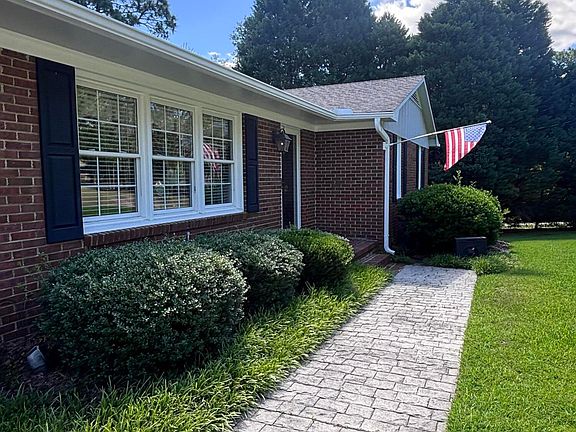5th image of 402 Stacy Avenue