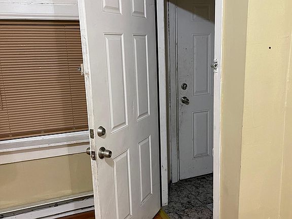 4th image of 2113 S 58th St Floor 1