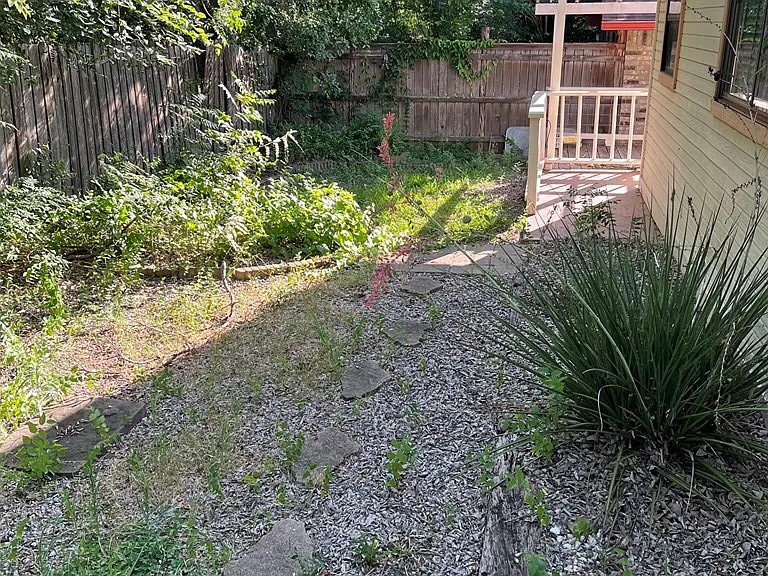 102 Aspen Dr — Photo 6
