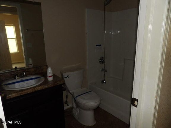 5th image of 3705 Loma Jacinto Dr