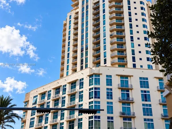 9055 SW 73rd Ct APT 2402, Miami, FL 33156