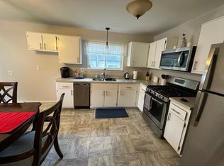 62 W Barrett Ave, Madison Heights, MI 48071