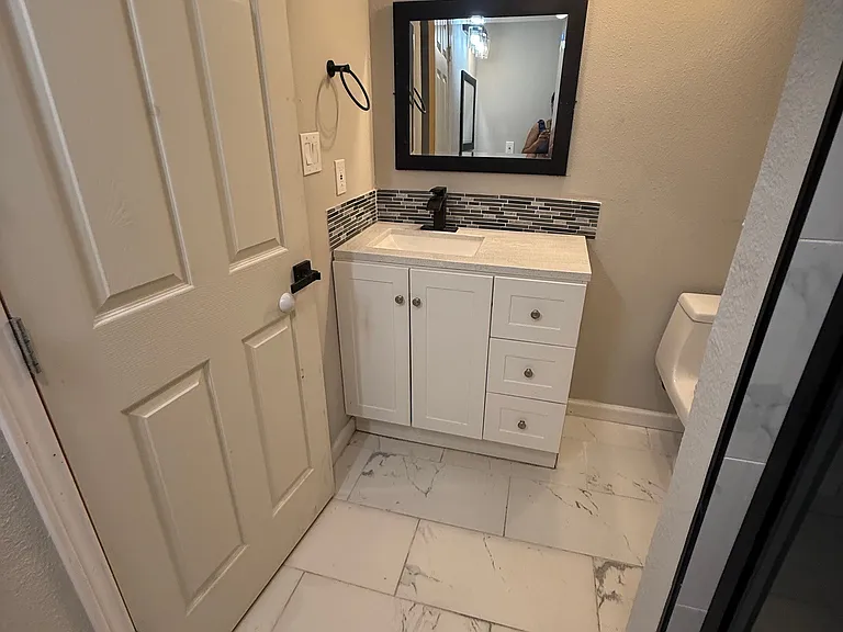 7215 Holly Hill Dr #104 — Photo 72