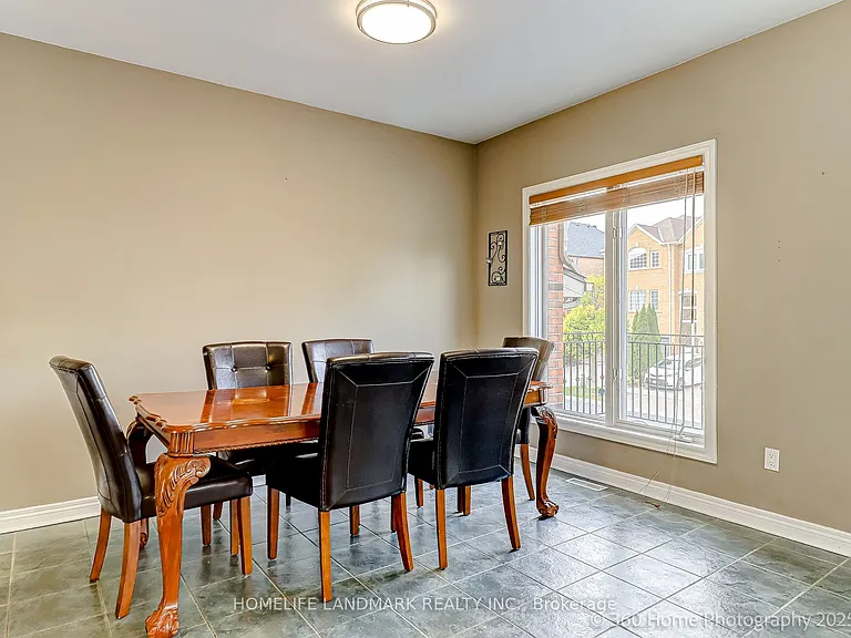189 Leitchcroft Cres #UPPER — Photo 19