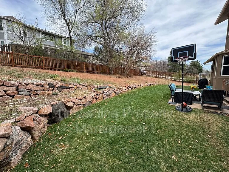5265 Champagne Dr — Photo 22