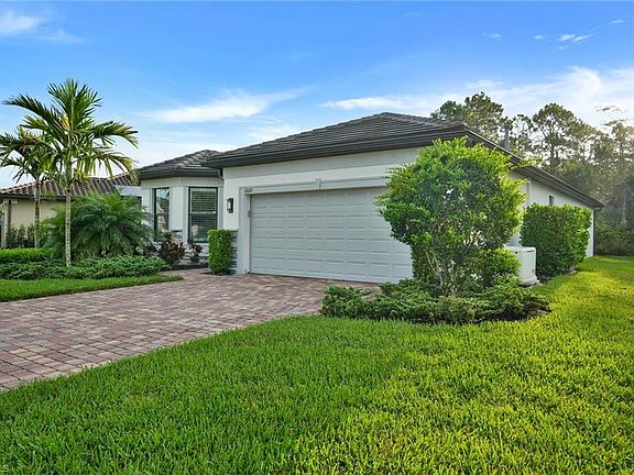 4th image of 6820 Winding Cypress DR