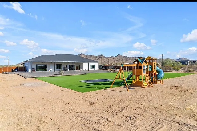 35150 N Bell Rd — Photo 26