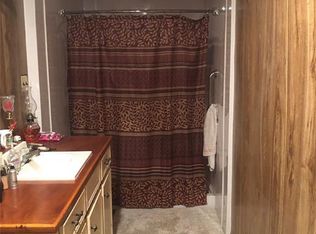 190 Compton Dr, Dayton, TX 77535