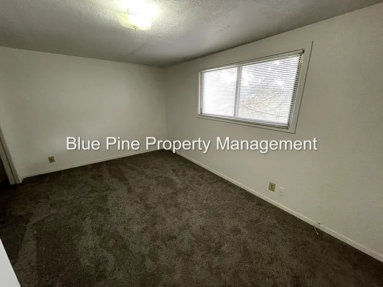 450 H St #2 — Photo 8