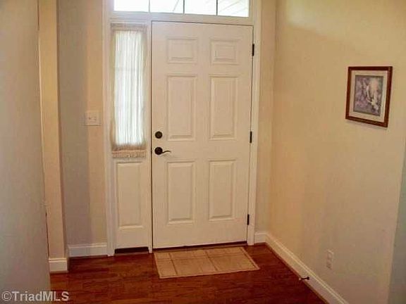 4th image of 214 Lady Slipper Ln