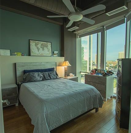 Bedroom with ceiling fan