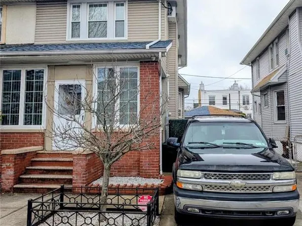 1735 W 11th St, Brooklyn, NY 11223