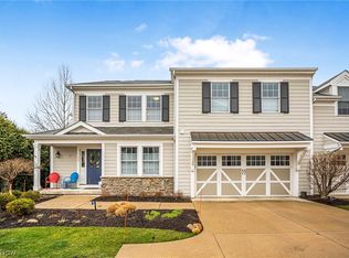 113 Bell Tower Ct, Chagrin Falls, OH 44022