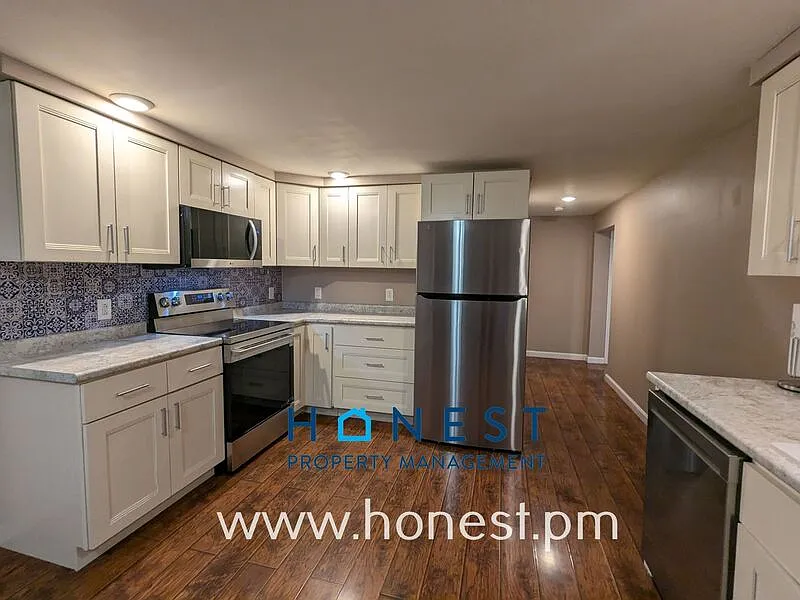 235 S Pond Rd #2