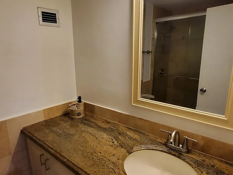 3505 S Ocean Dr #1104 — Photo 13