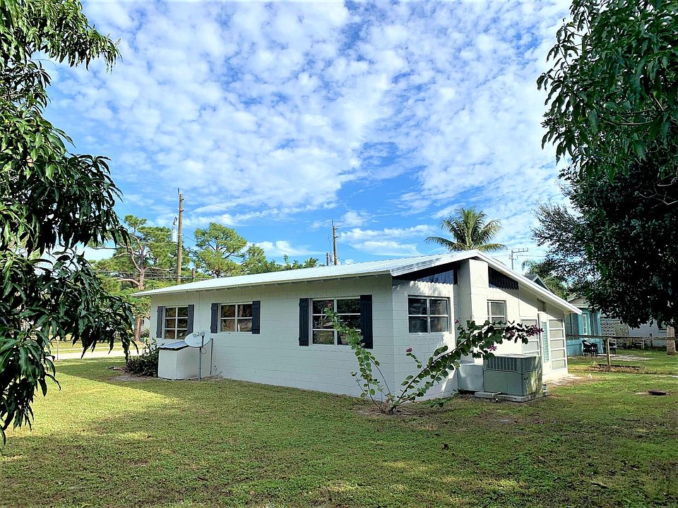 Adorable Jensen cottage