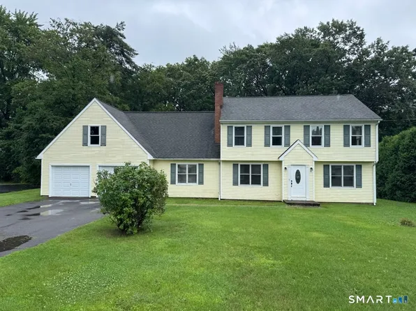 16 Terrie Road, Farmington, CT 06032