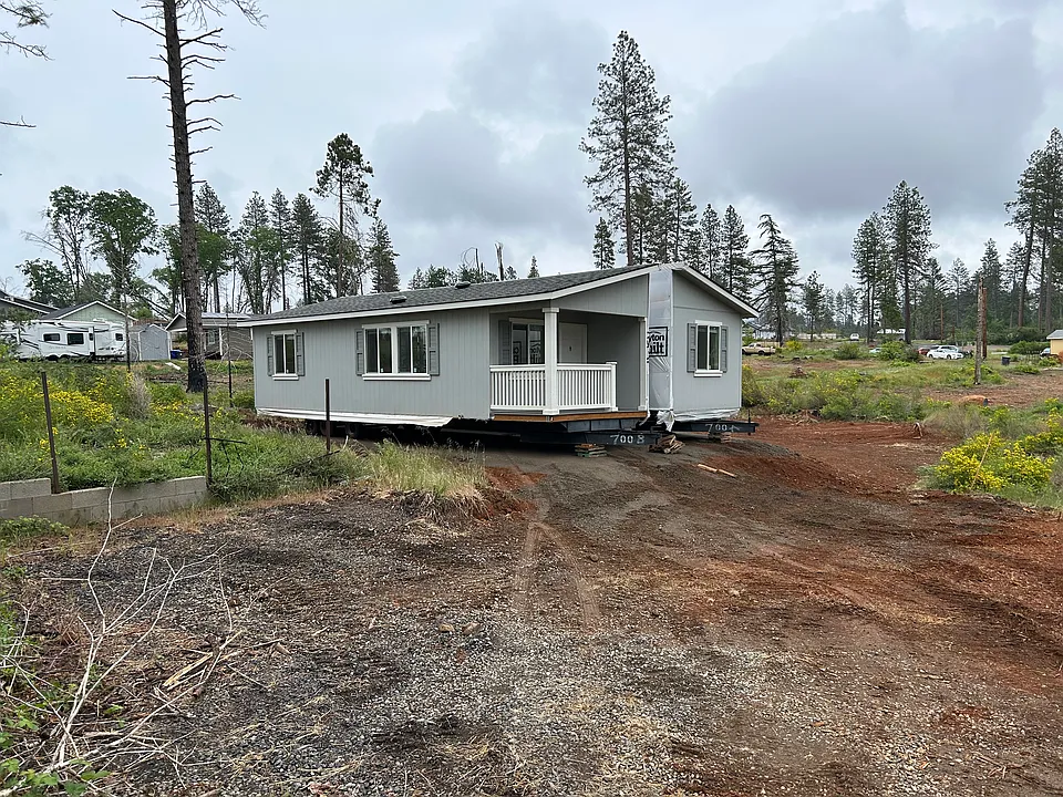 6310 Oak Way