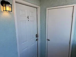 1812 Buena Vista Dr SE #4 — Photo 32