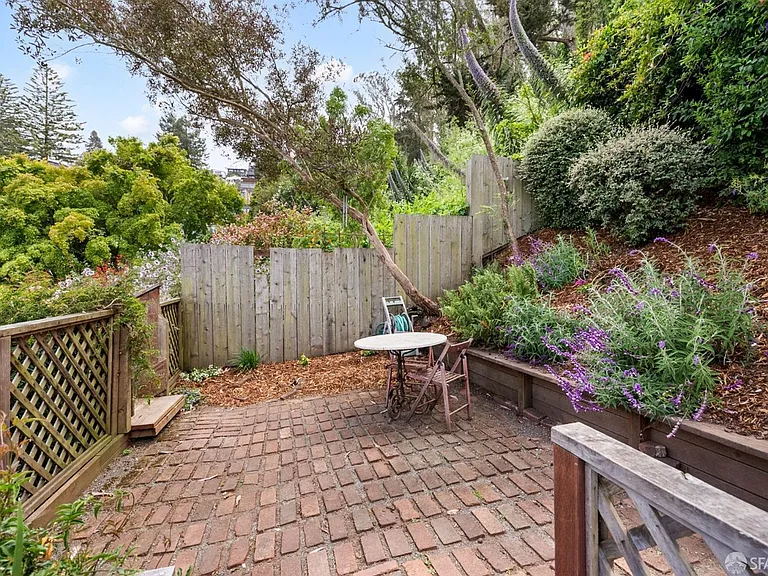 1265 Stanyan St — Photo 50