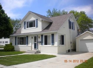 523 Hickory St, Sheboygan Falls, WI 53085