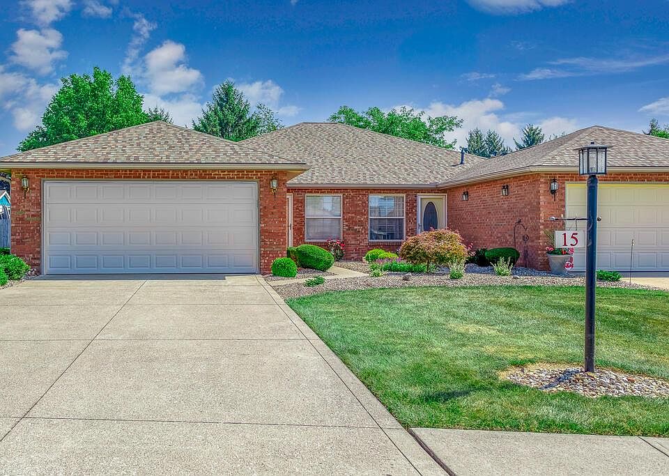 1st image of 15 River View Dr