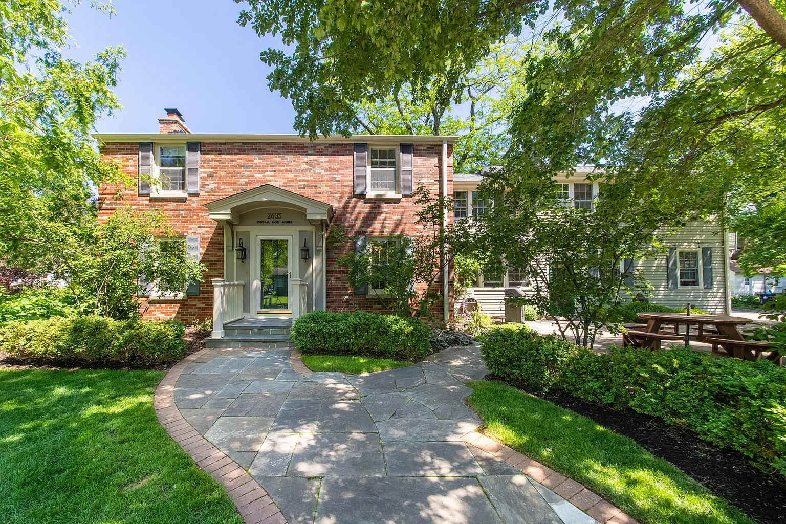 2635 Central Park Ave photo 1