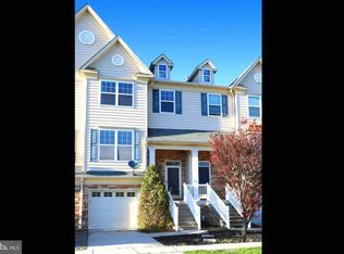 4 Tavern Ln, Sicklerville, NJ 08081