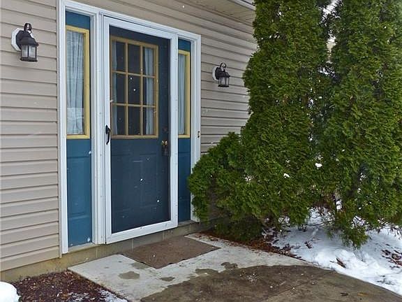 2nd image of 1427 Park Ave
