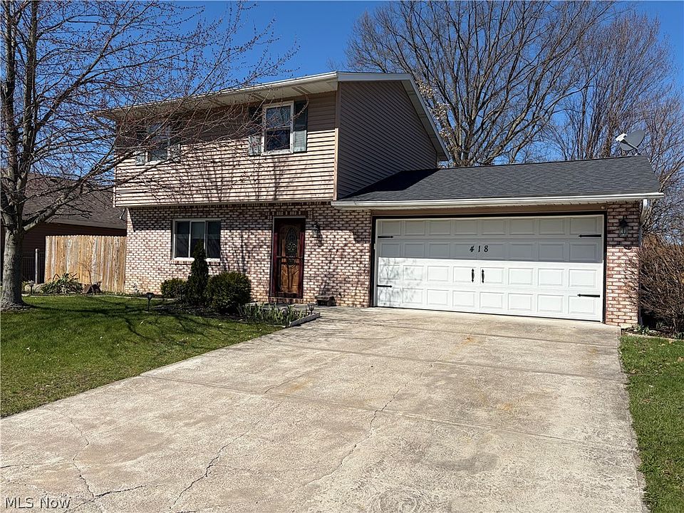 1st image of 418 Carol Ln