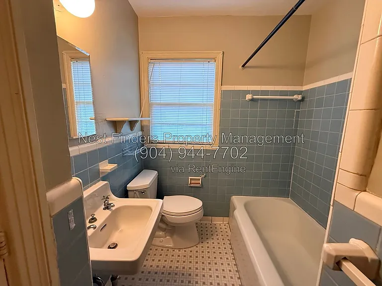 3553 Oak St #3 — Photo 12