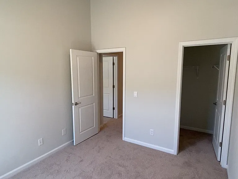 2068 Blakers Blvd — Photo 17