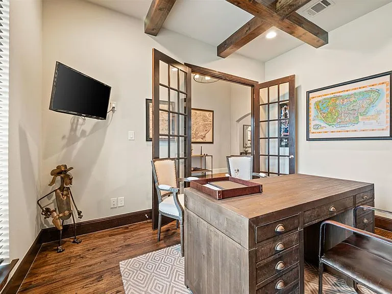 908 Lake Carillon Ln — Photo 8