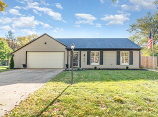 22 Sherwick Rd, Oswego, IL 60543