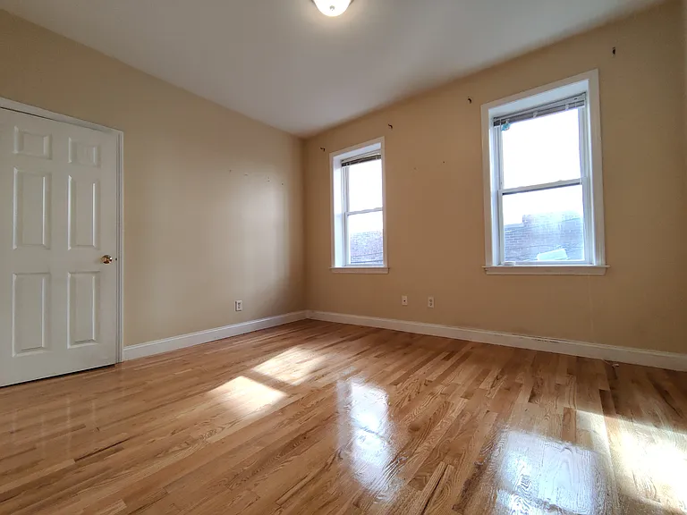49 Saint Marys St #3 — Photo 20